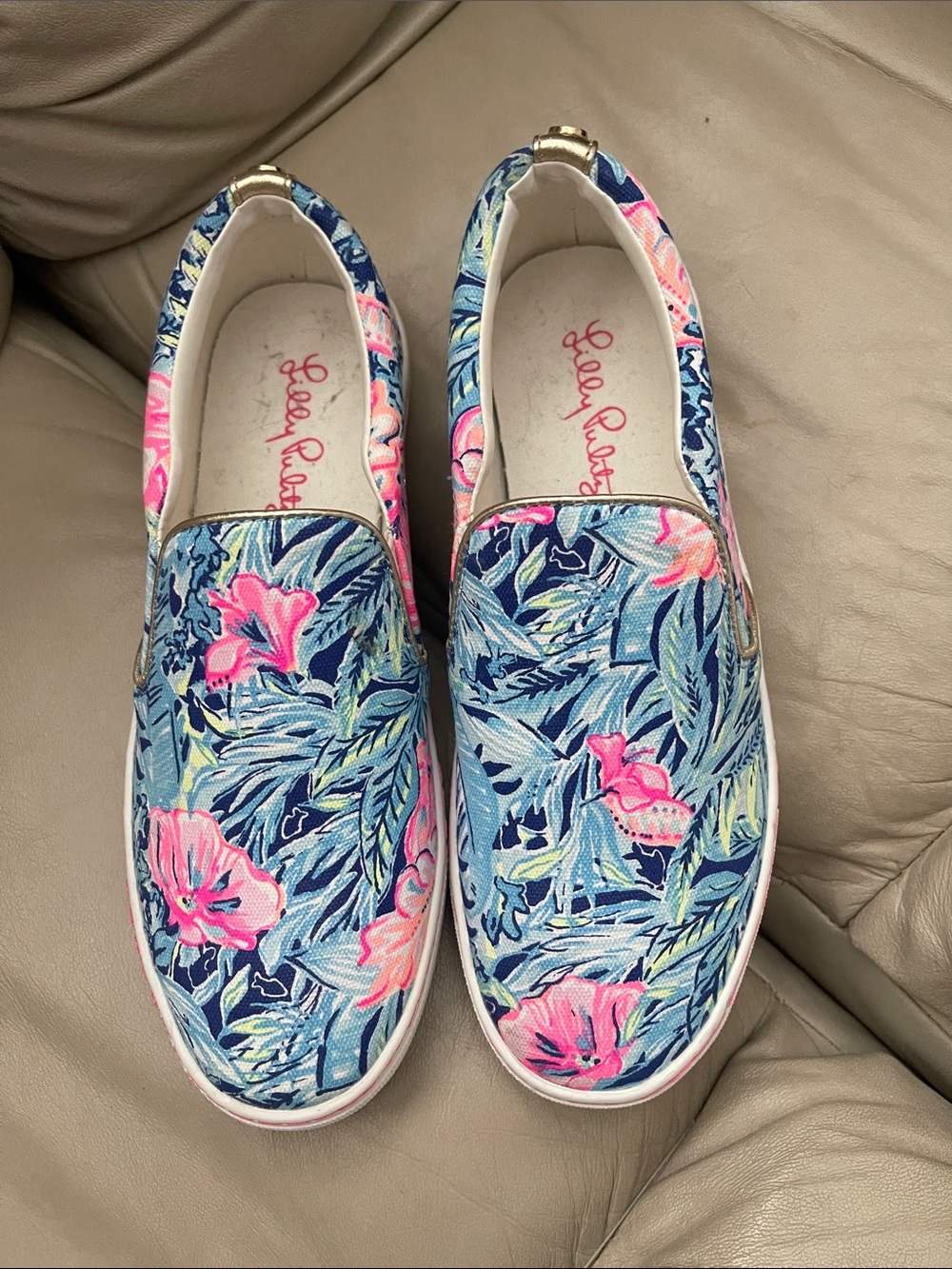 Lilly Pulitzer Julie Sneaks Pink Blue Floral Slip on Shoes Size 7